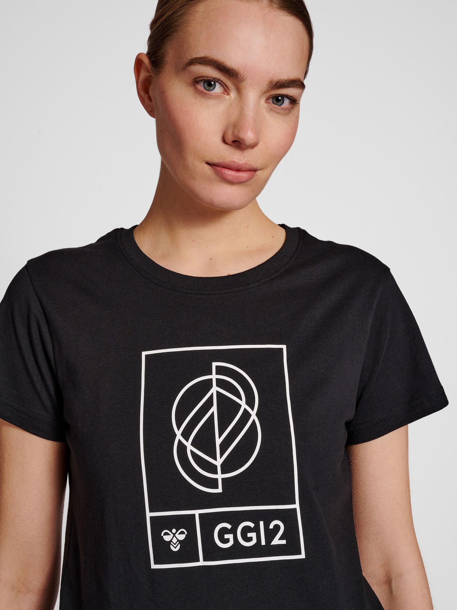 hmlGG12 T-SHIRT S/S WOMAN