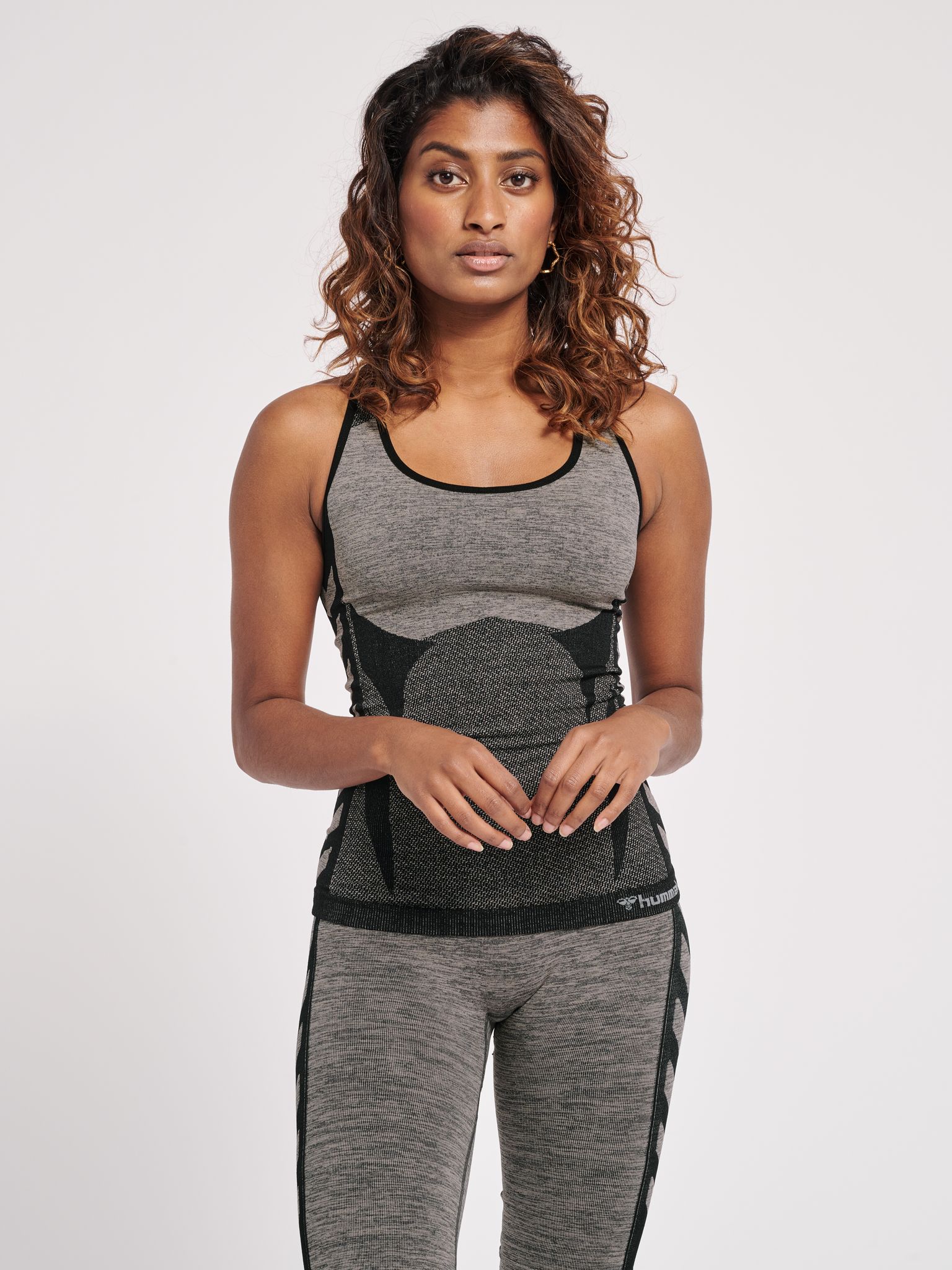hmlCLEA SEAMLESS TOP