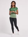 hmlCLEA SEAMLESS TIGHT T-SHIRT