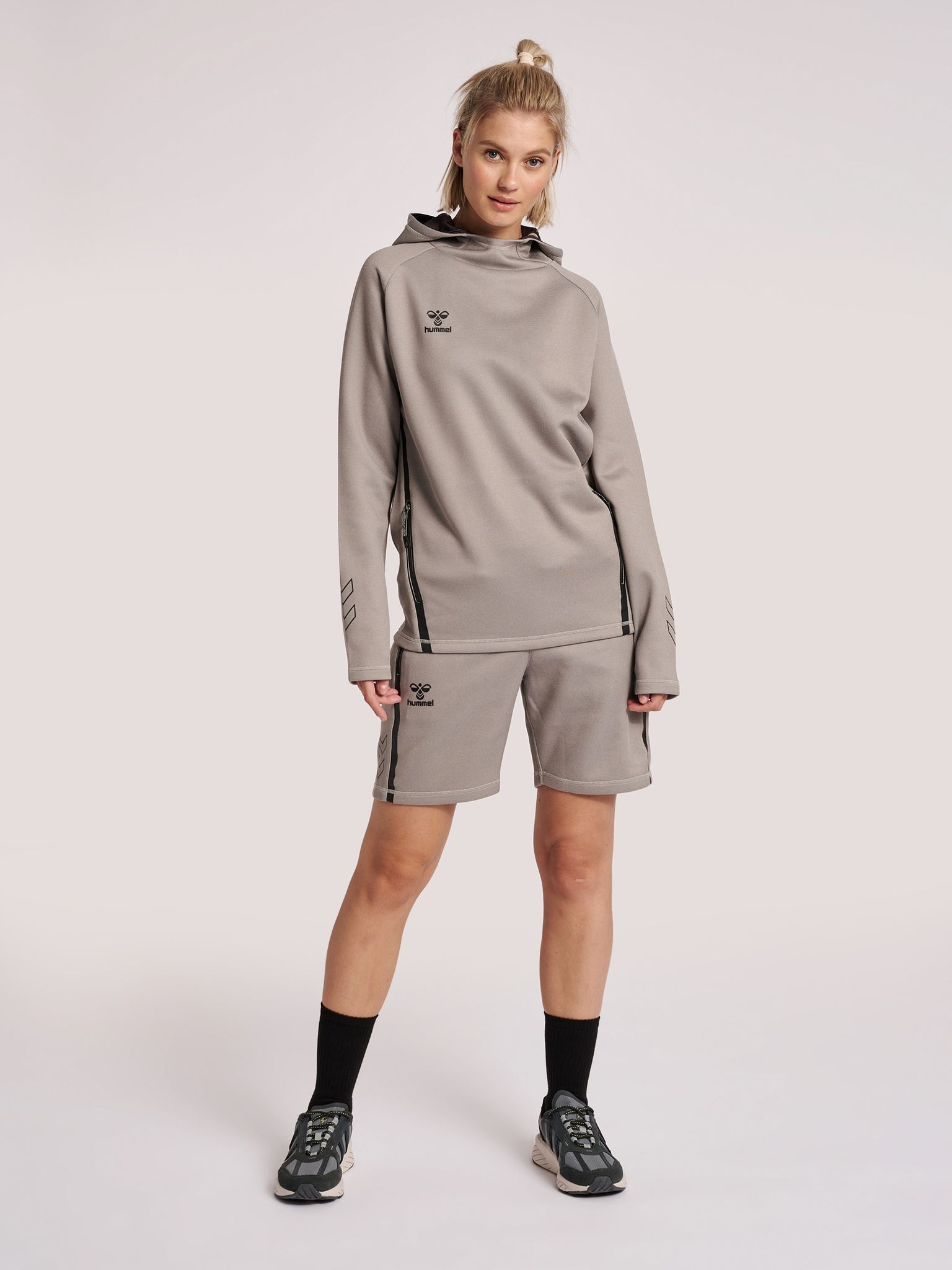 hmlCIMA XK SHORTS WOMAN