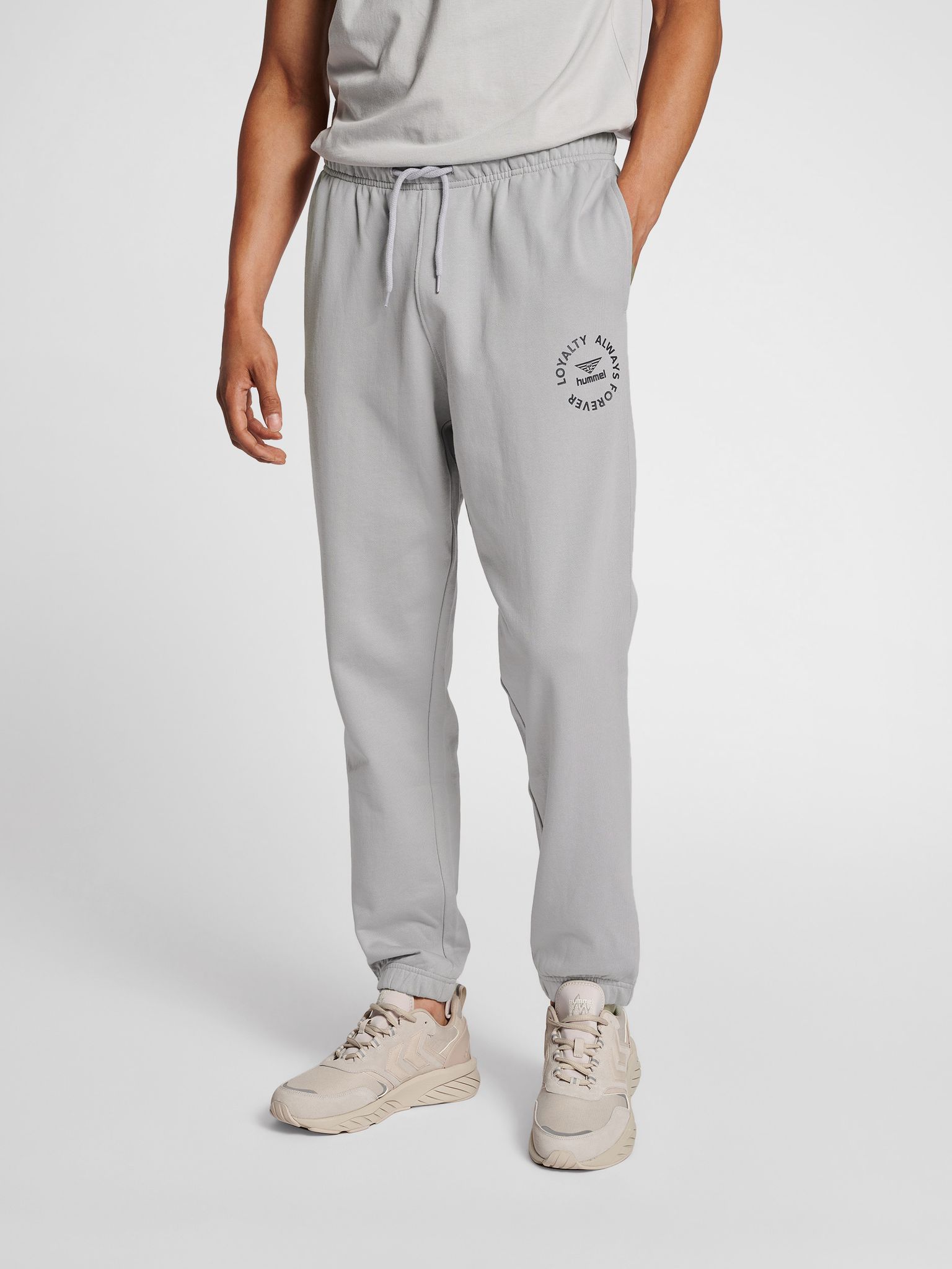 hmlLGC LOYALTY SWEATPANTS