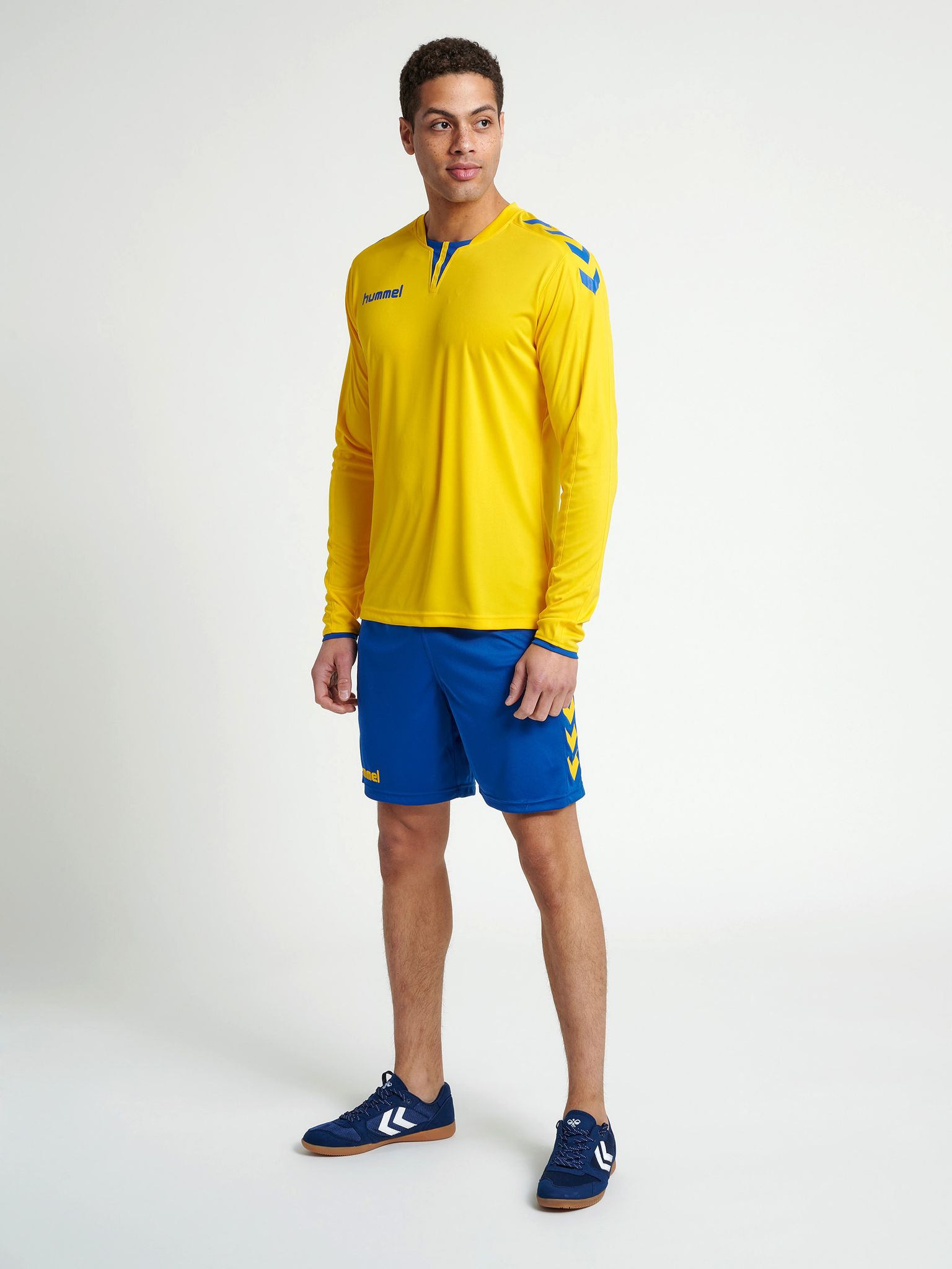 CORE POLY SHORTS