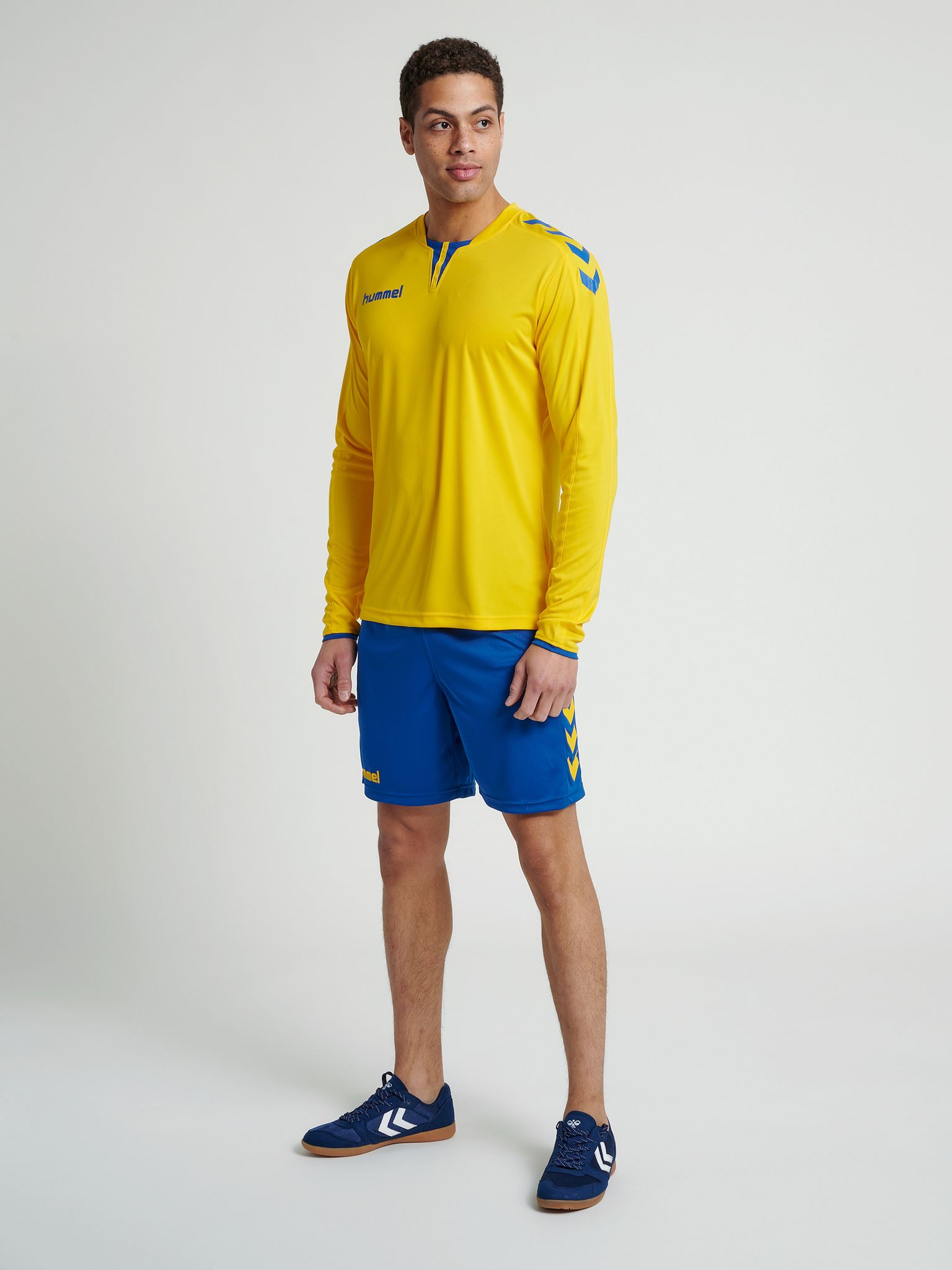 CORE POLY SHORTS