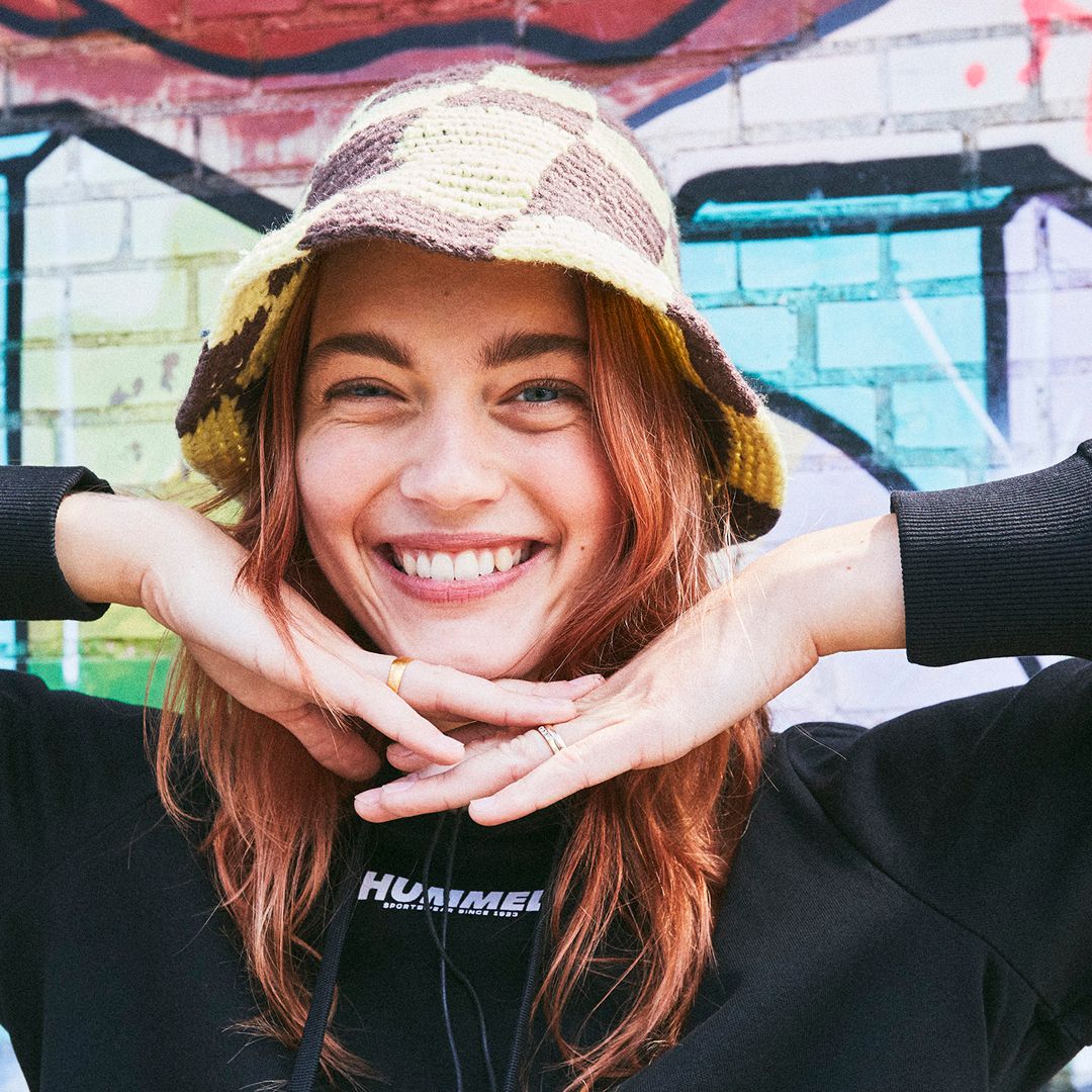 hmlLEGACY WOMAN CROPPED HOODIE