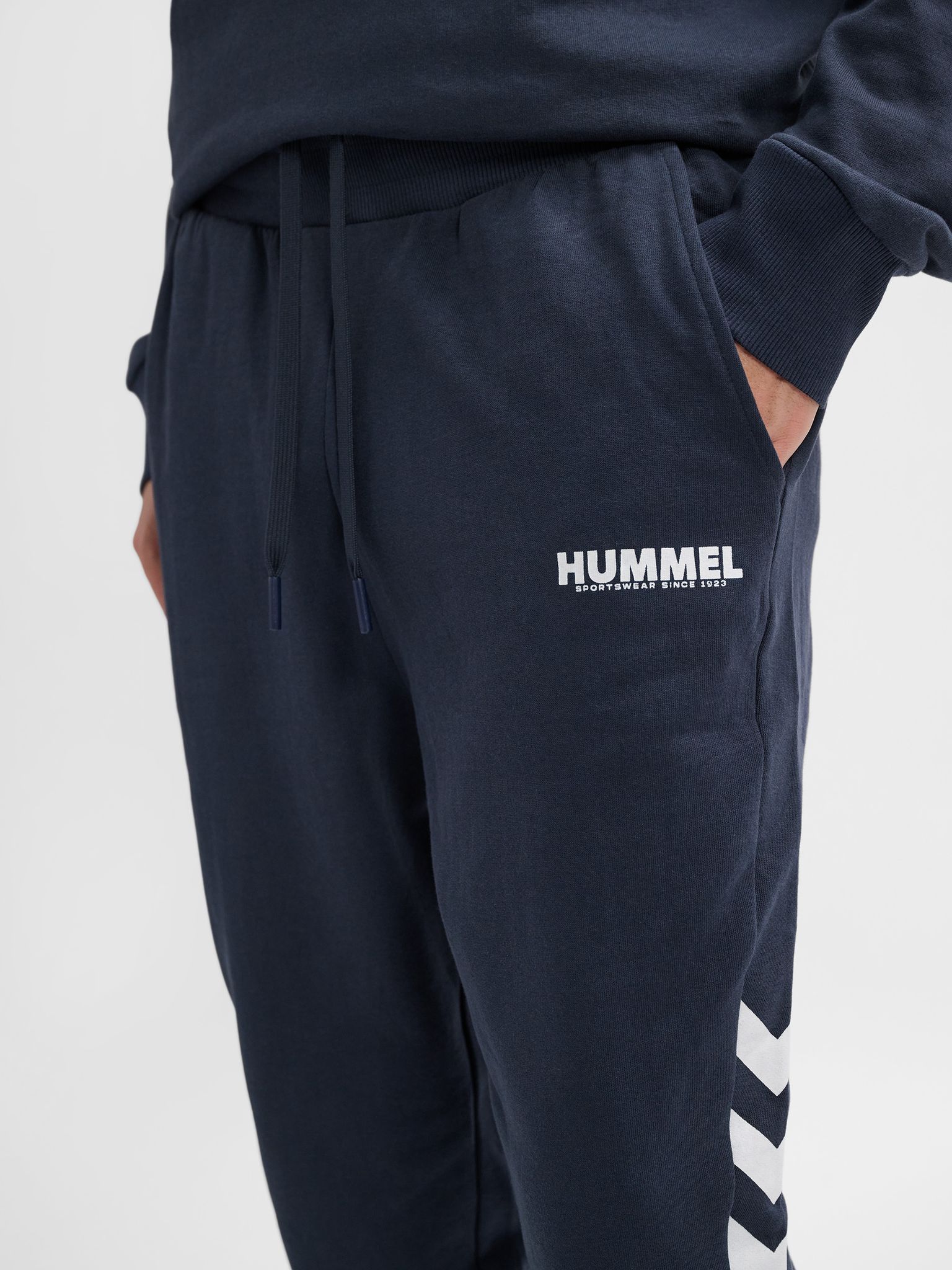 hmlLEGACY TAPERED PANTS
