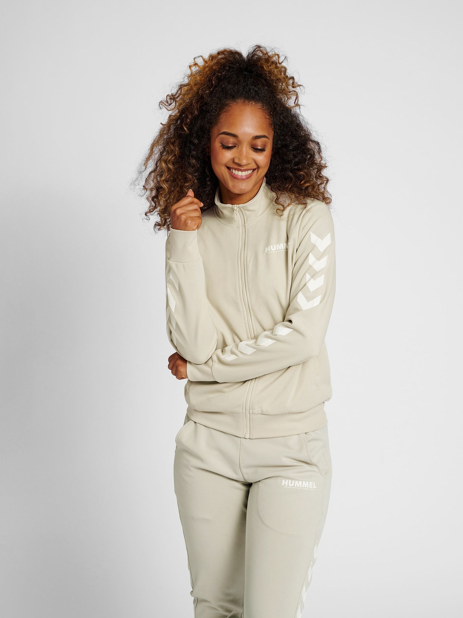 hmlLEGACY POLY WOMAN ZIP JACKET