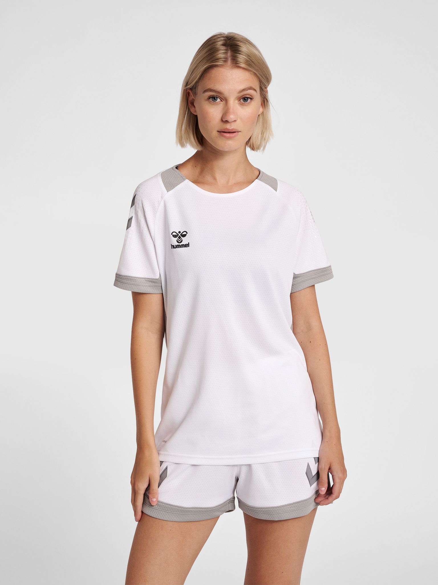 hmlLEAD S/S POLY JERSEY WOMEN