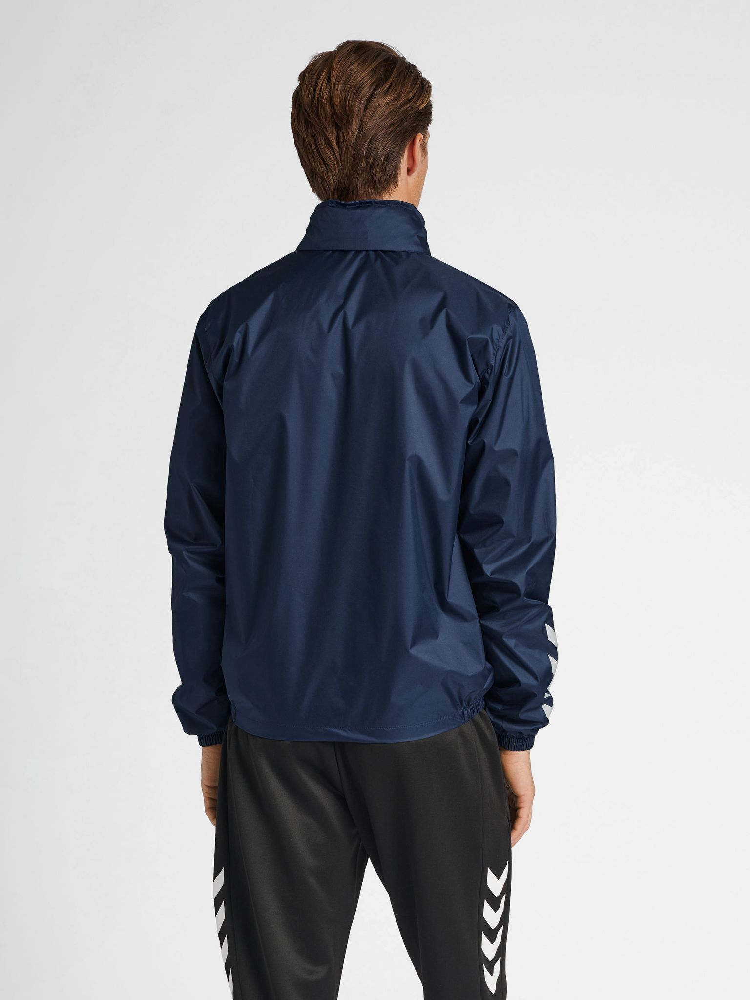 hmlCORE XK SPRAY JACKET