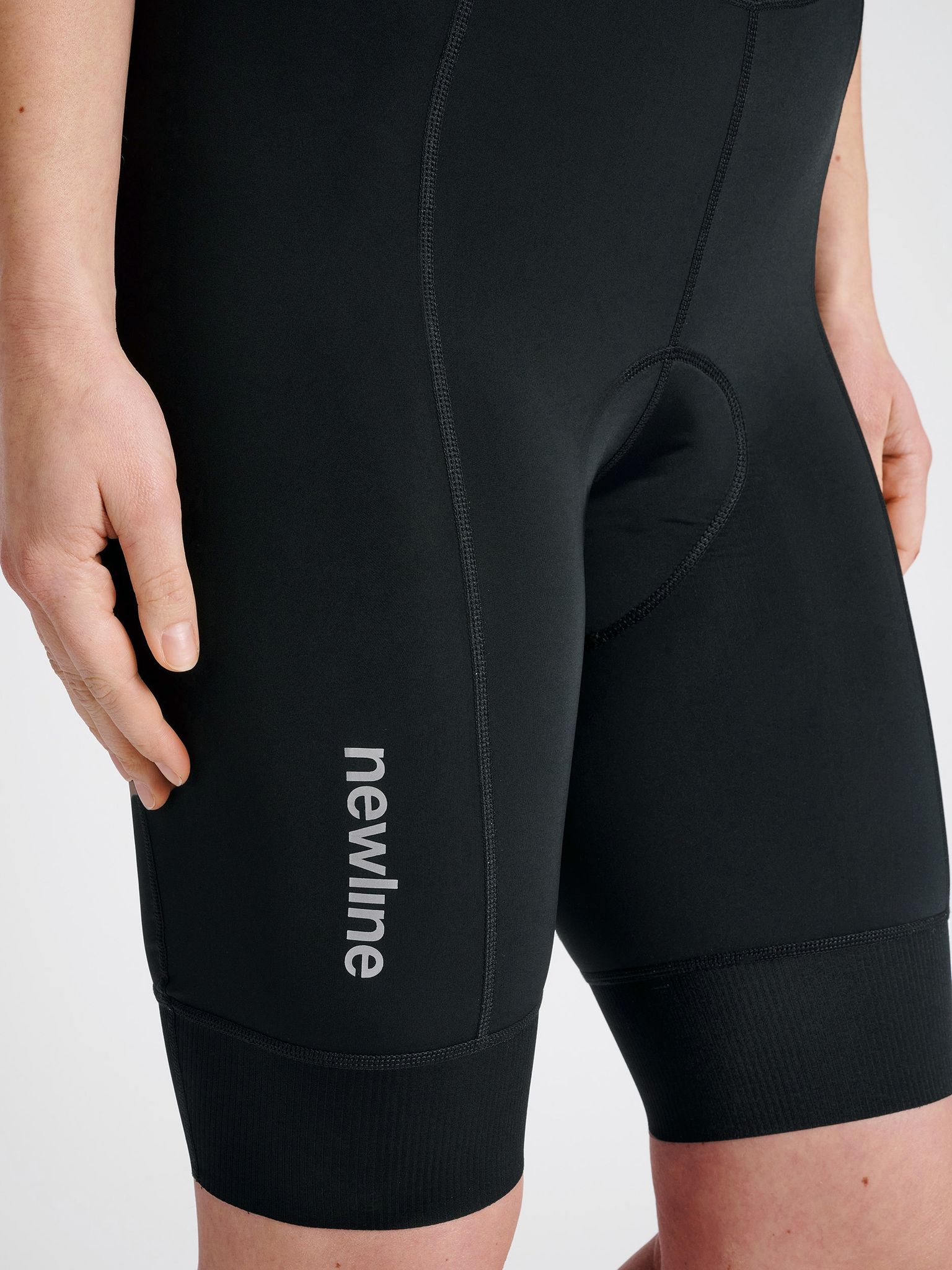 WOMENS CORE BIKE PANEL BIB SHORTS