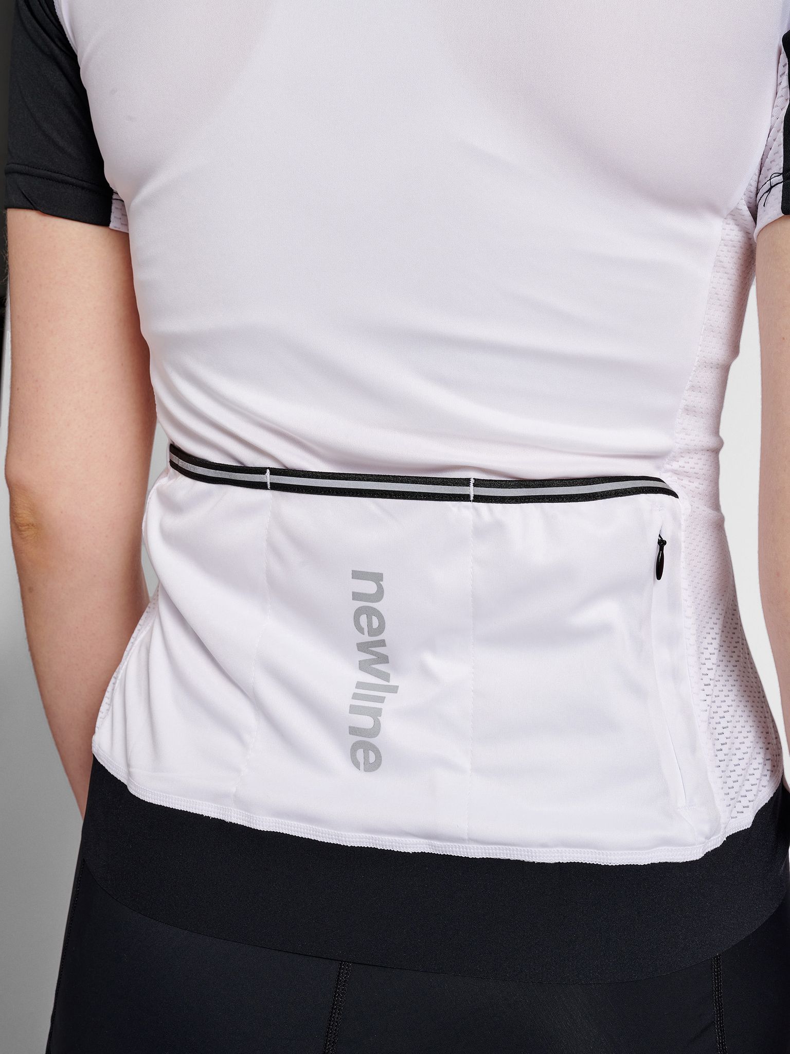 WOMENS CORE BIKE JERSEY