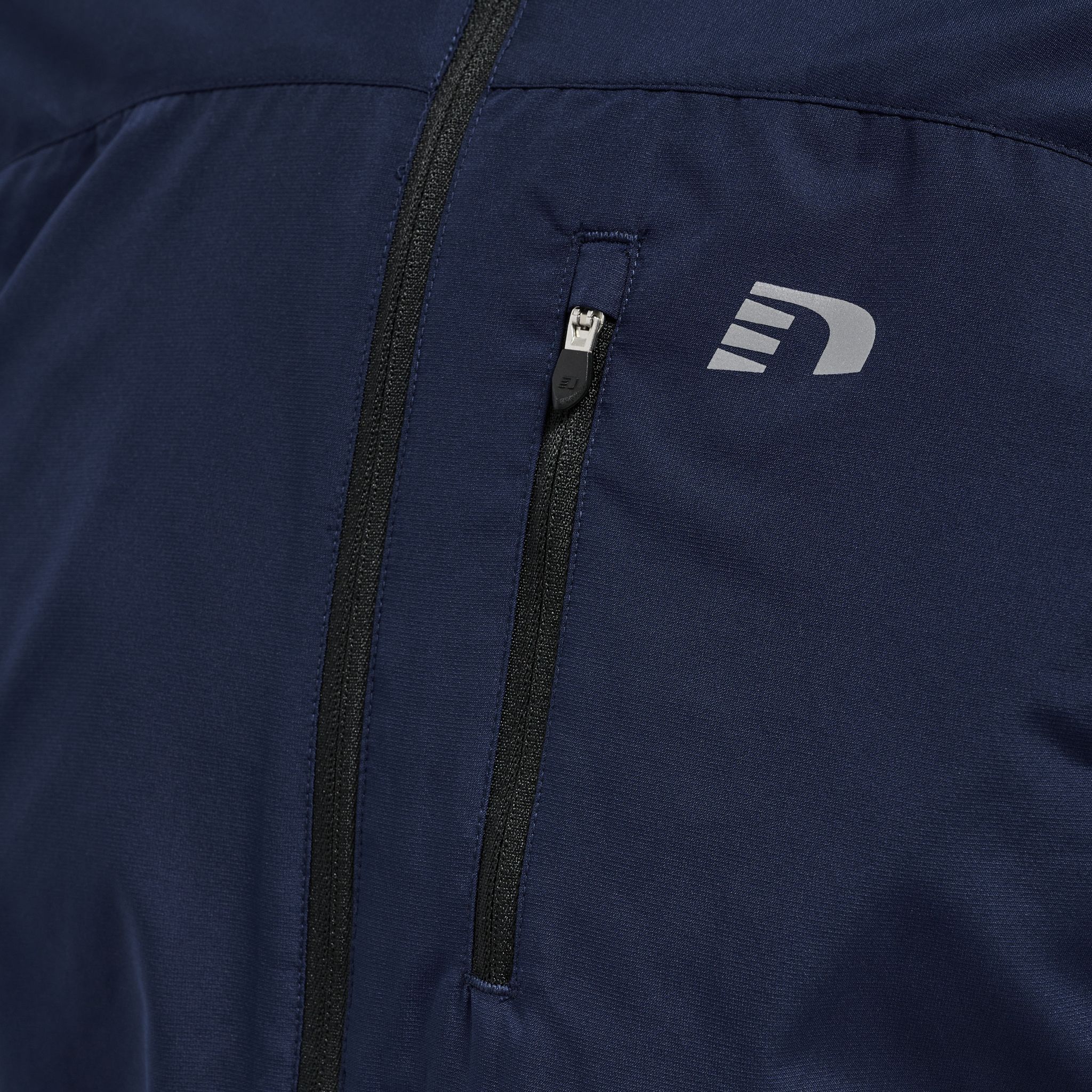 MEN'S CORE JACKET