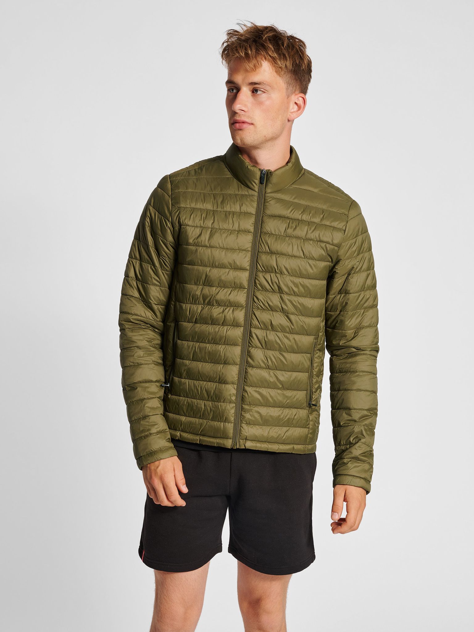 hmlRED QUILTED JACKET