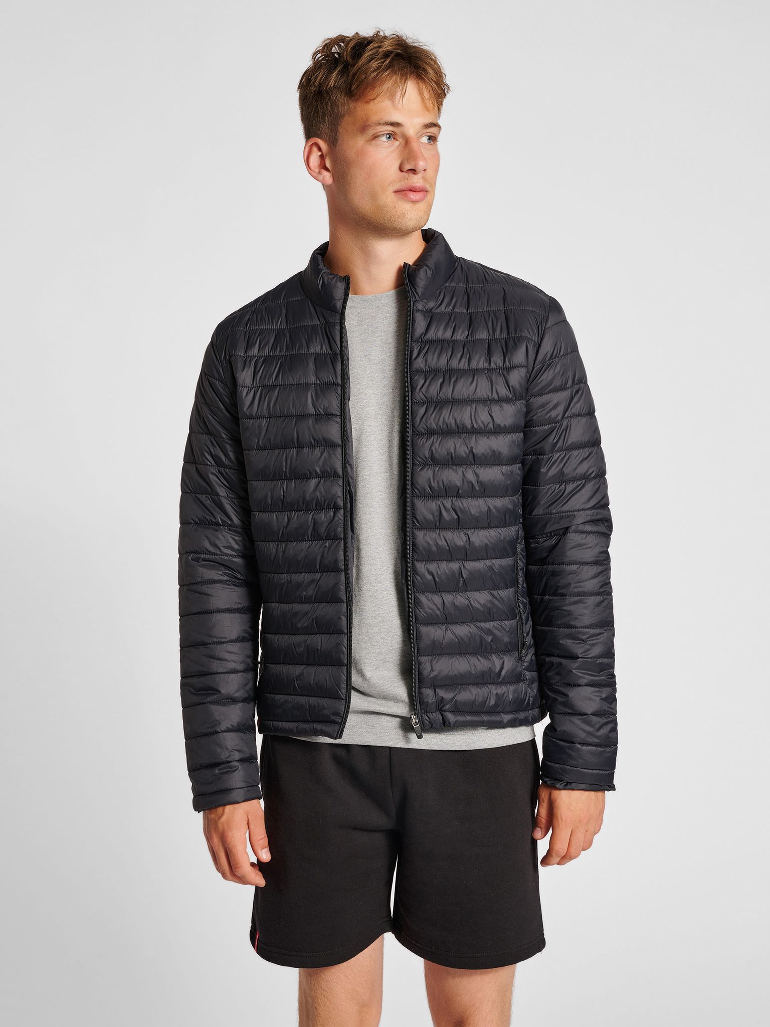 hmlRED QUILTED JACKET