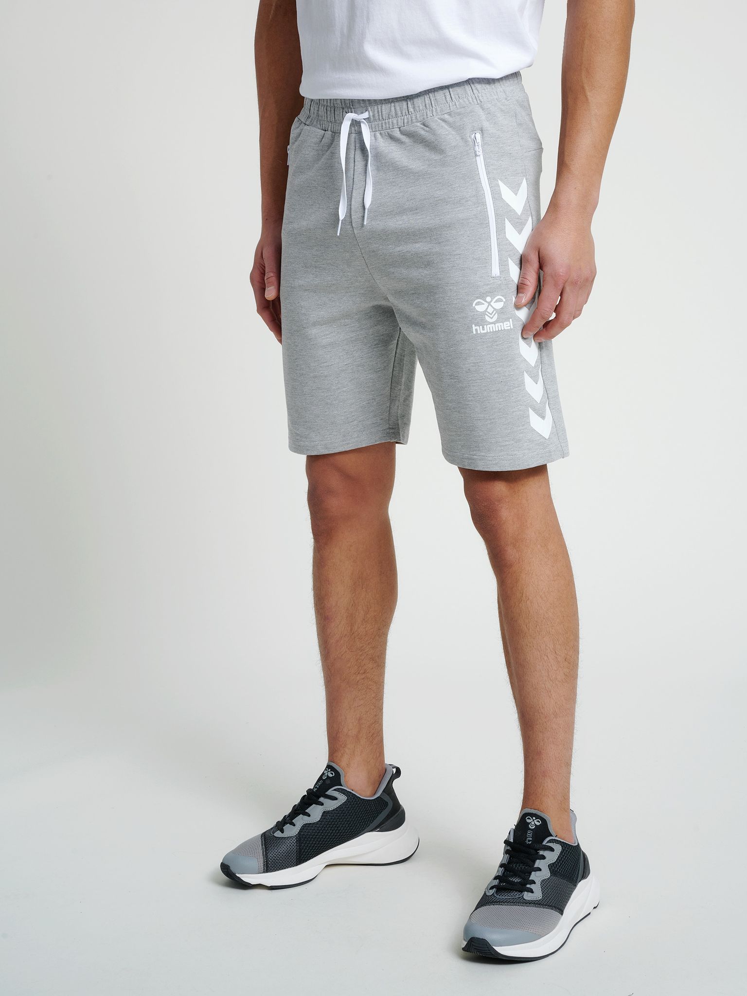 hmlRAY 2.0 SHORTS