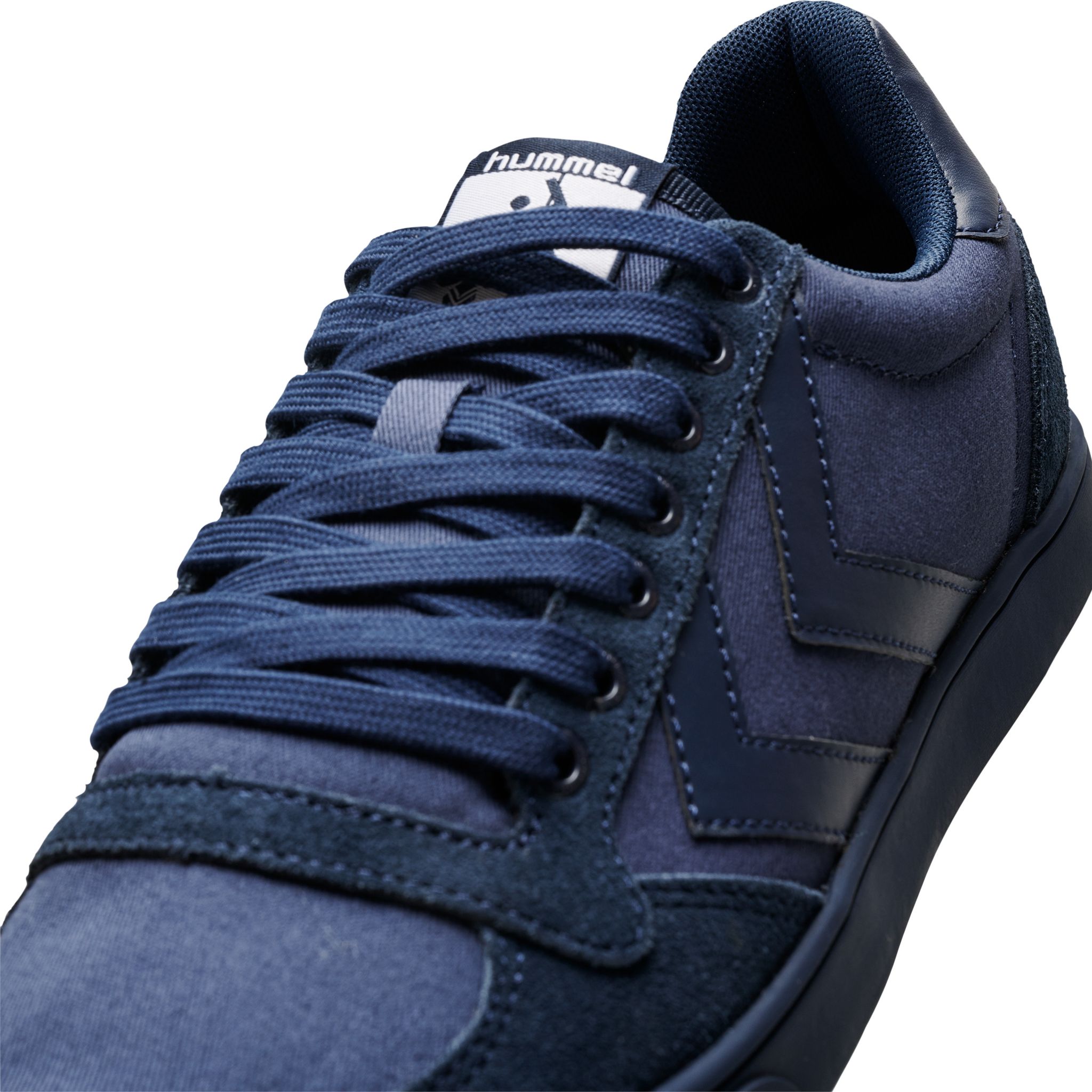 SLIMMER STADIL TONAL LOW