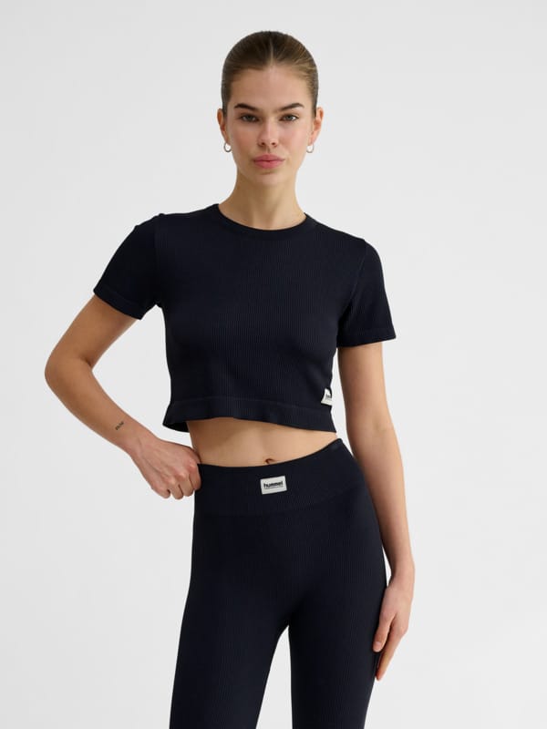 hmlPULSE SEAMLESS RIB W T-SHIRT S/S