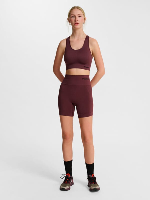 hmlTIF SEAMLESS SHORTS