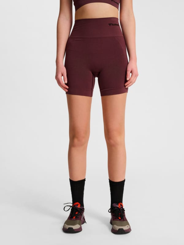 hmlTIF SEAMLESS SHORTS