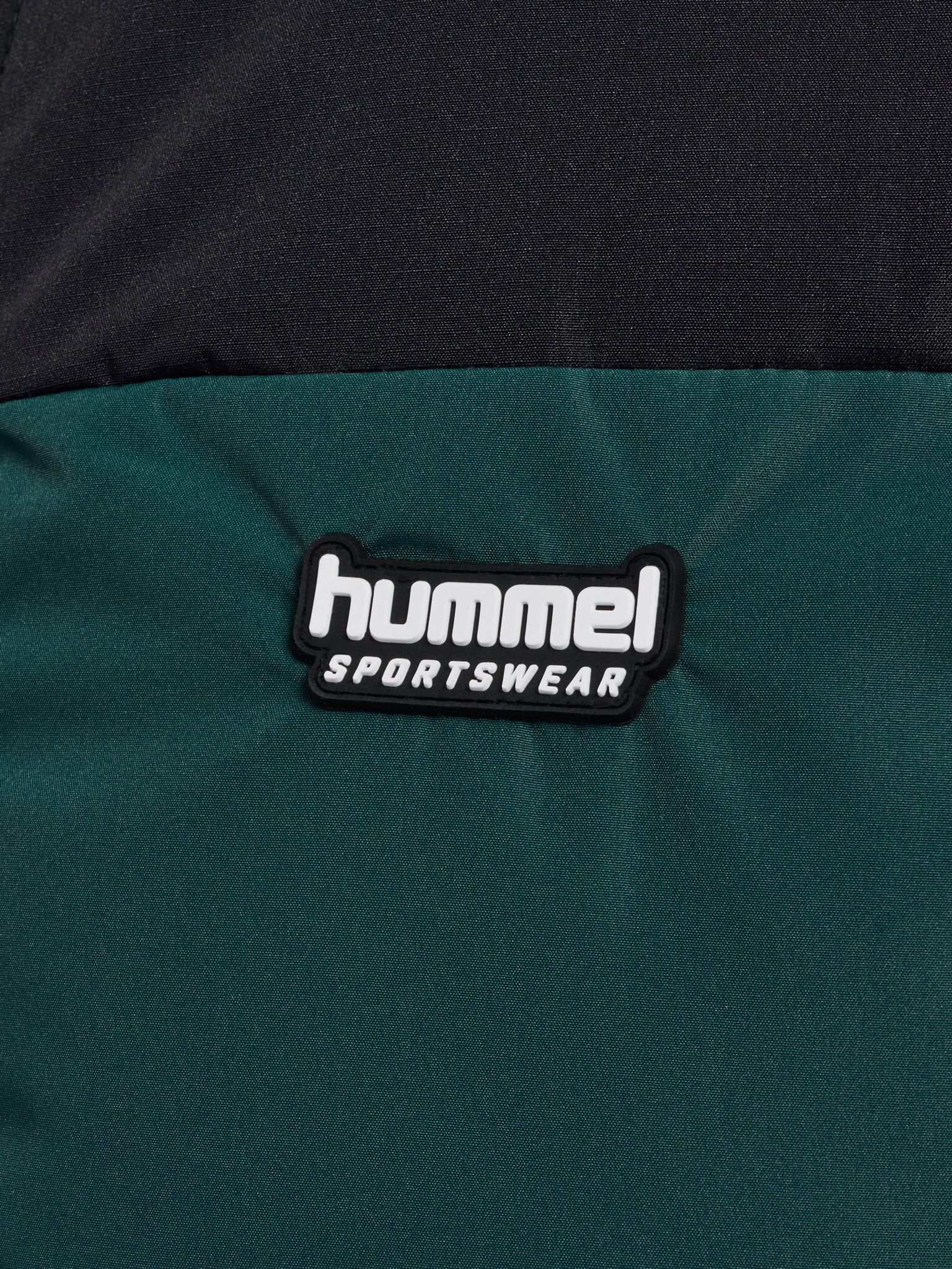 hmlPUFF JACKET SHORT SPORTSWEAR